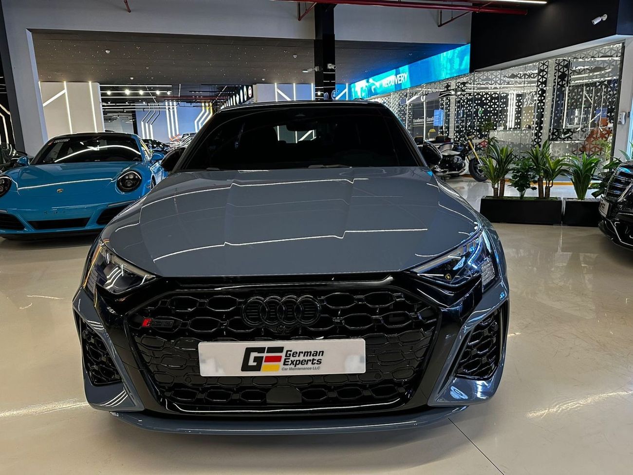 أودي RS3 TFSI quattro