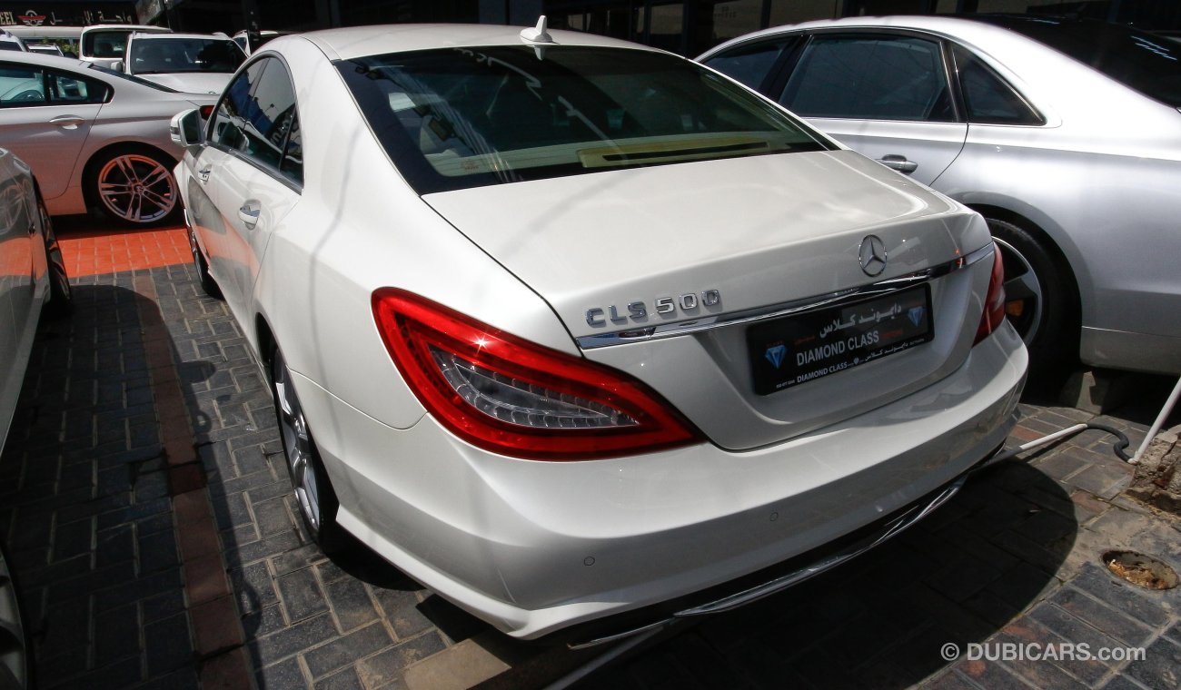 Mercedes-Benz CLS 500