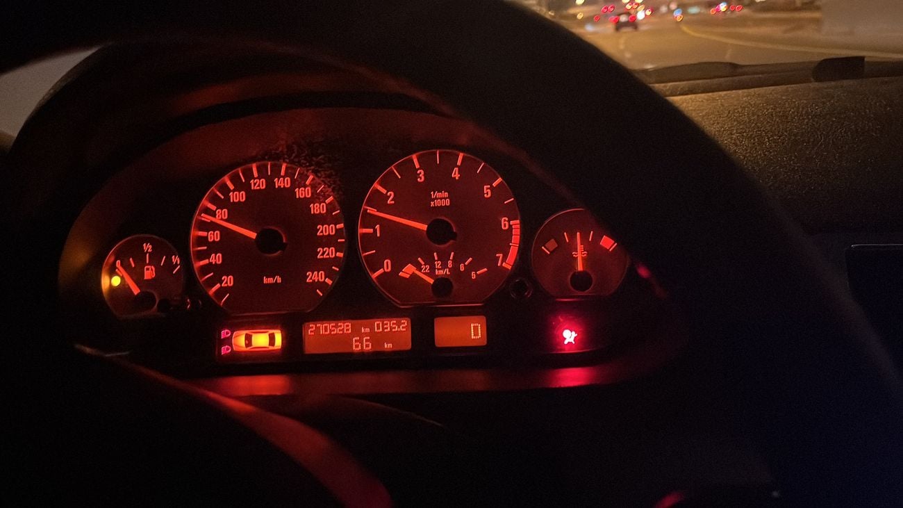 بي أم دبليو 330i 330i