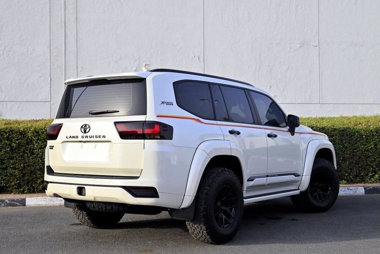 Toyota Land Cruiser 300 Xtreme