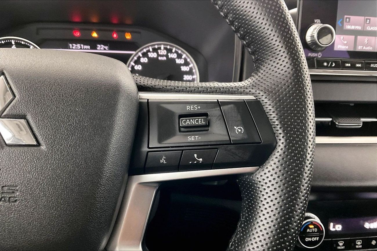 Mitsubishi Outlander Highline | Guaranteed Warranty | 0 Down Payment