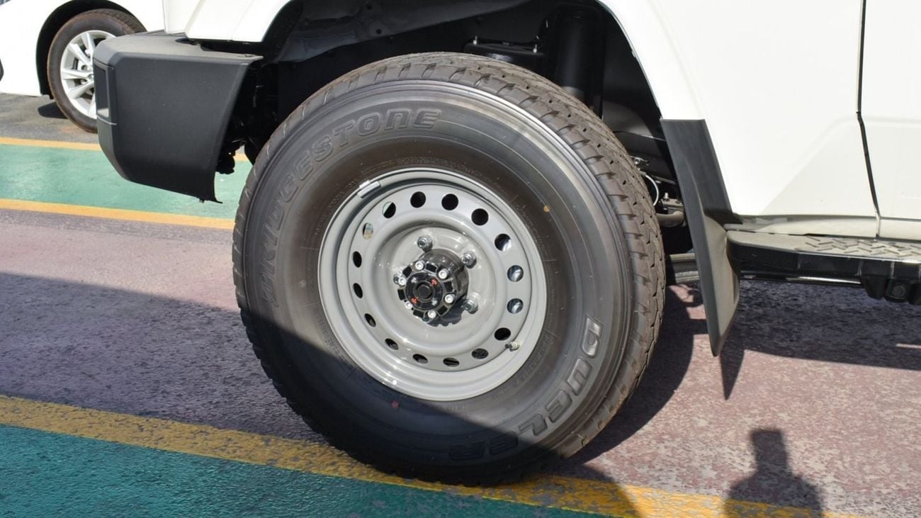 Toyota Land Cruiser 70 LC78  4.0L Double Tank Auto Transmission