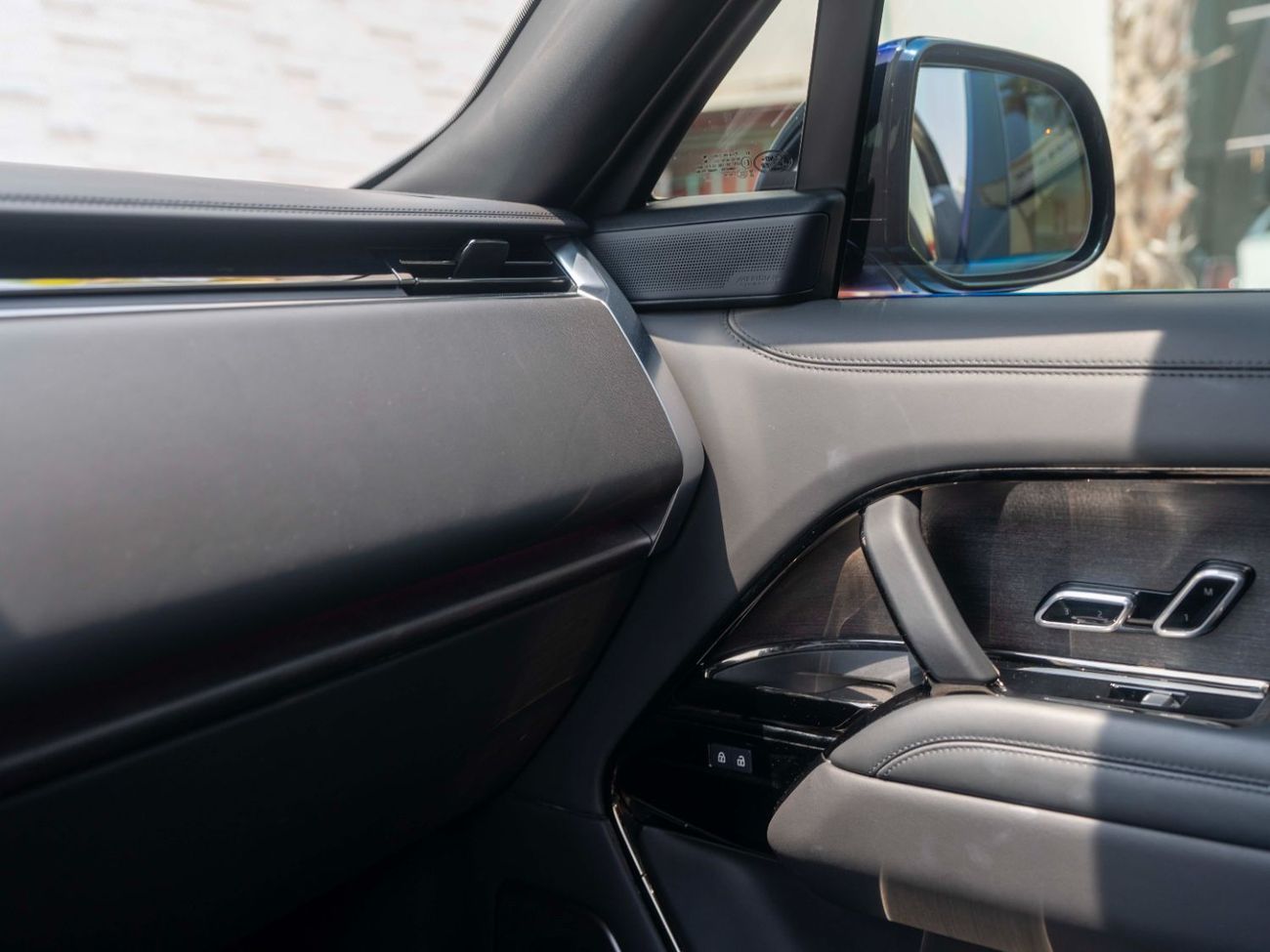 لاند روفر رينج روفر SV LWB P530 TOP OPTION