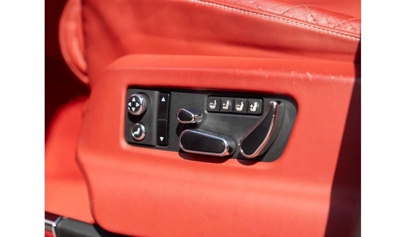 بنتلي بينتايجا W12 Mulliner