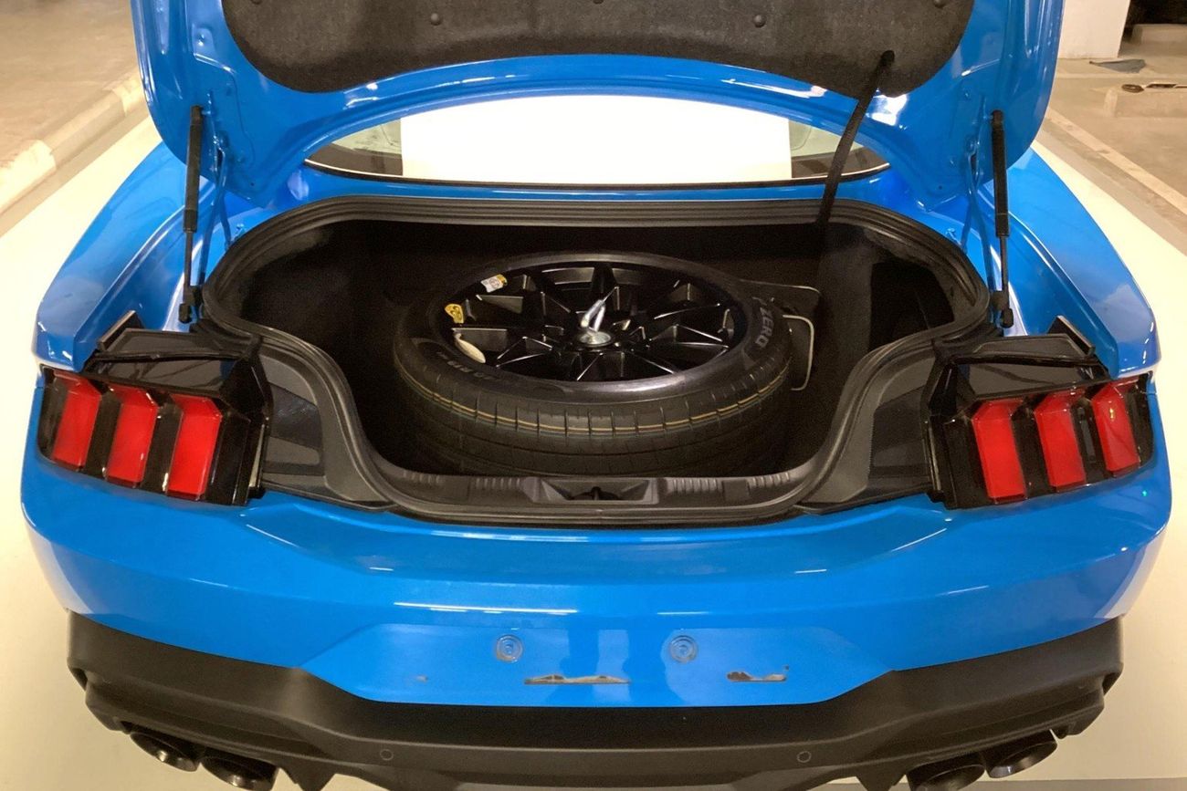 فورد موستانج Dark Horse | National Day Celebration | شامل الضمان | 0 ﺪﻔﻋﺓ ﺃﻮﻟﻯ