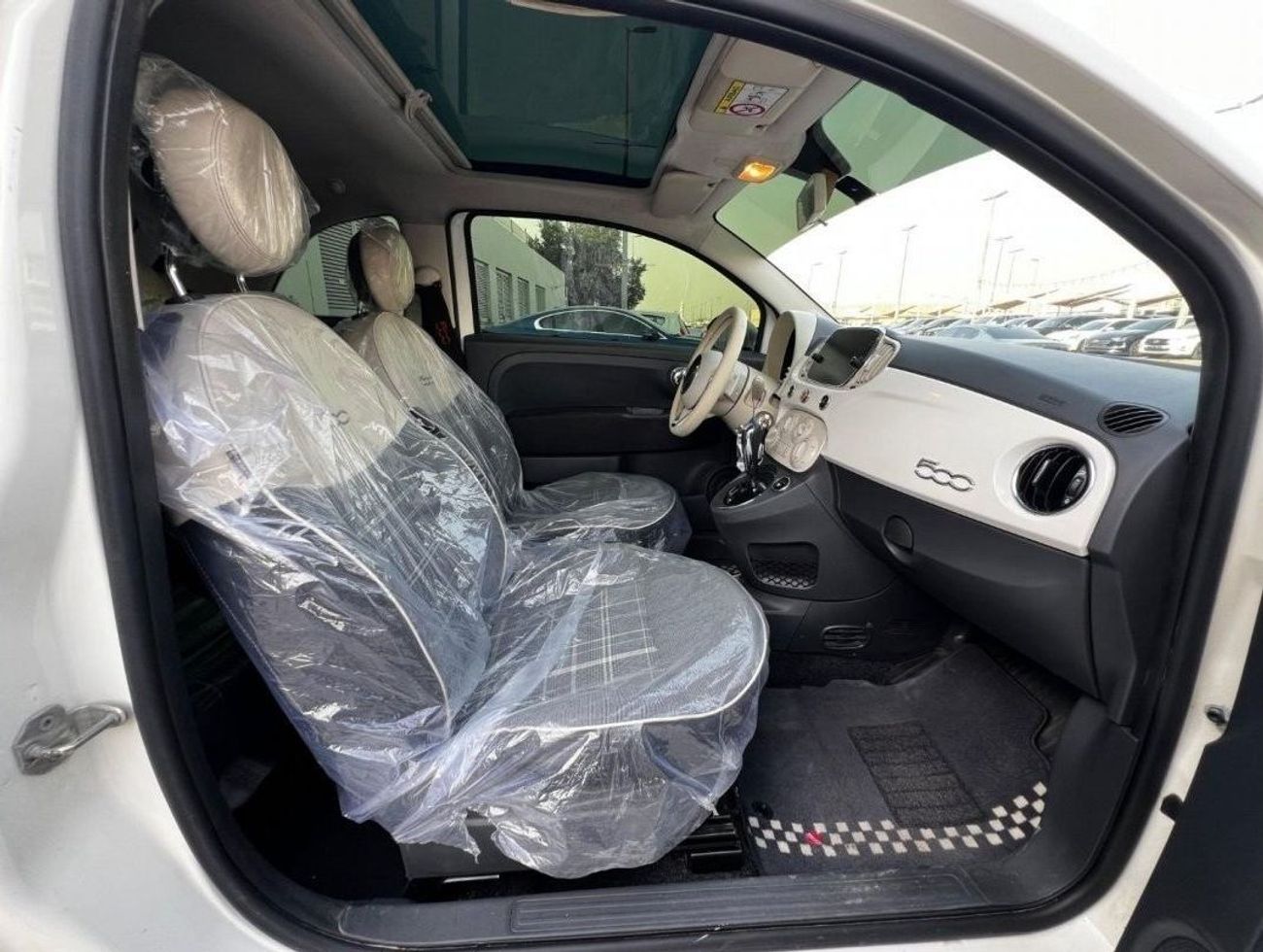 Fiat 500 Std FIAT-500 2018 GCC ORGINAL PAINT // ACCIDENT FREE // PERFECT CONDITION