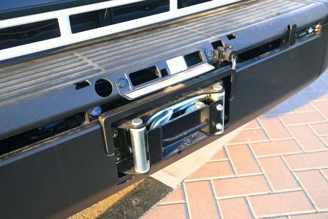 تويوتا لاند كروزر 70 TOYOTA  LC76 HARDTOP 5 DOOR 4.0L PETROL 2024