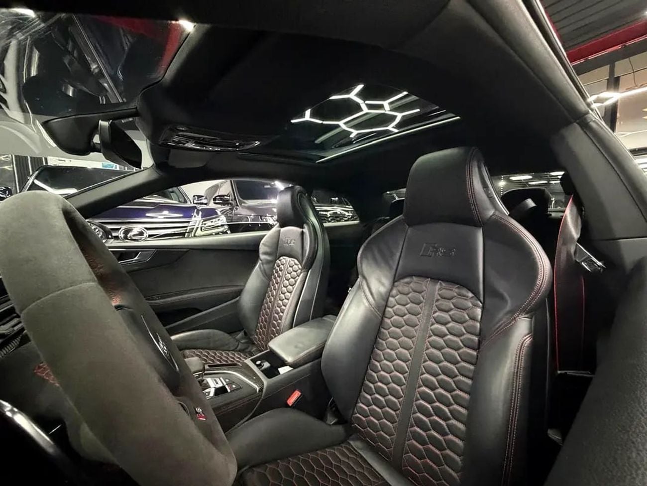 Audi RS5 STD