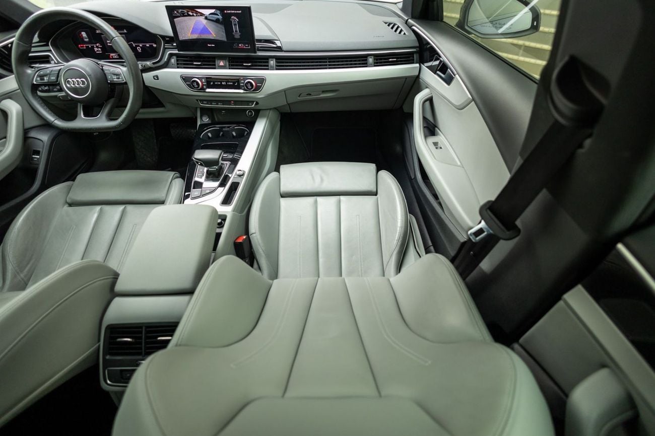 أودي A4 35 TFSI S-LINE Audi A4 2023 مواصفات خليجية مقابل 1,672.00 AED شهريًا