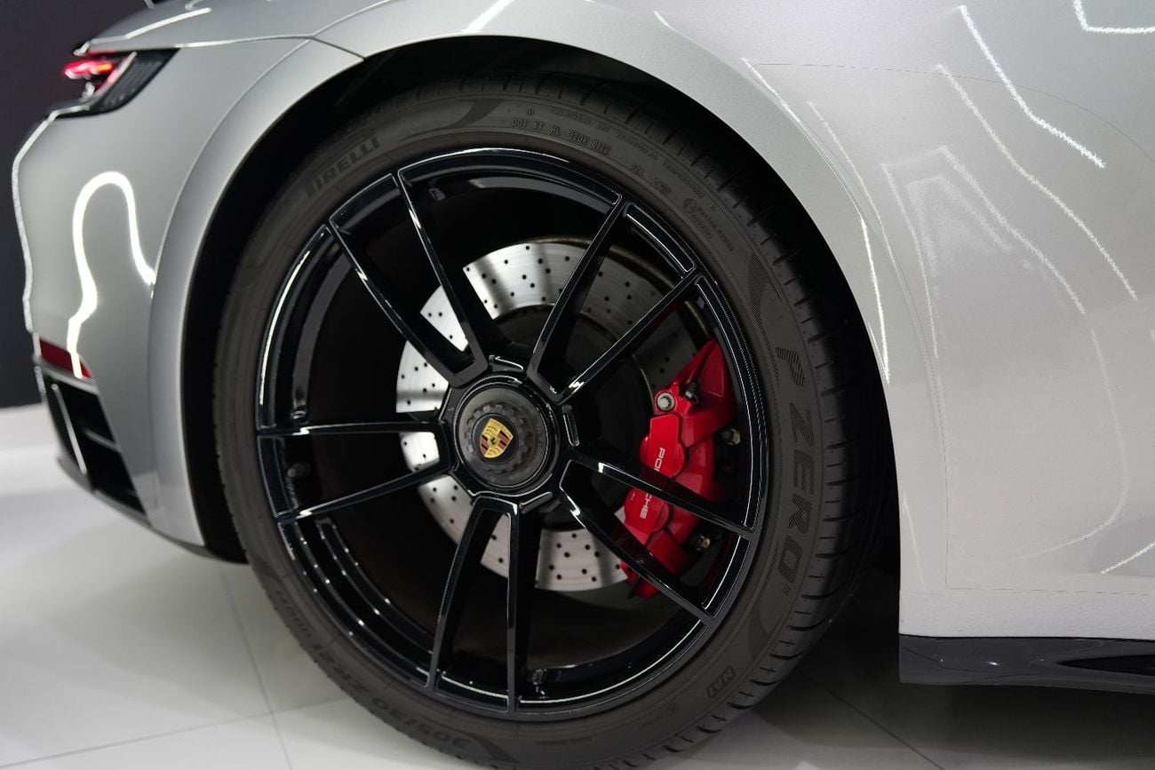 Porsche 911 CARRERA GTS Full Black Pack, Sport Chrono, Sport Exhaust, Al Nabooda Warranty!!