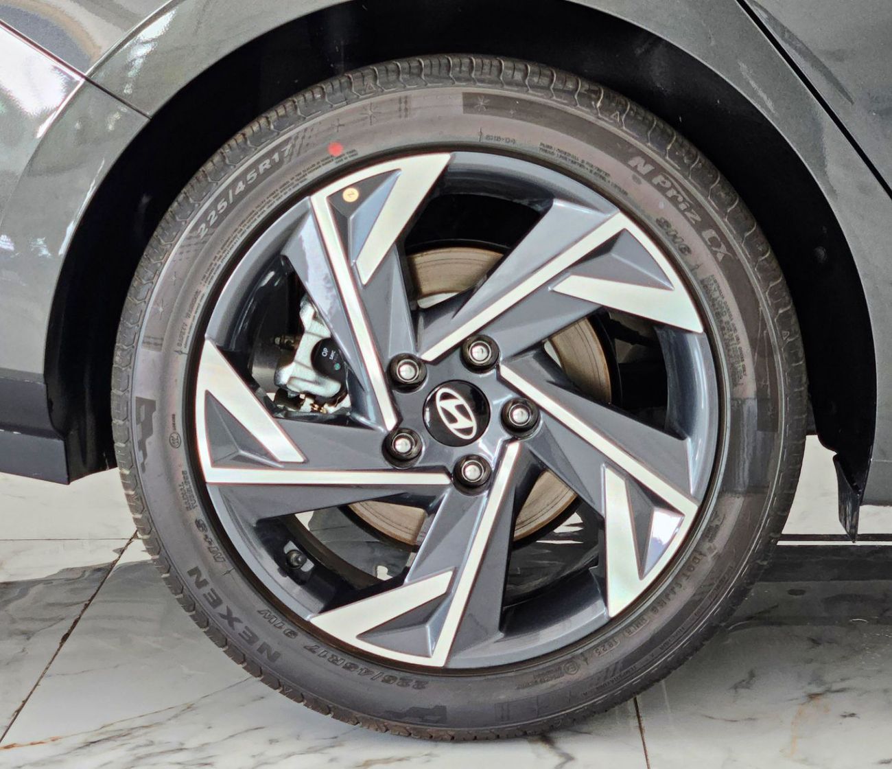 هيونداي إلانترا 1.5l CVT