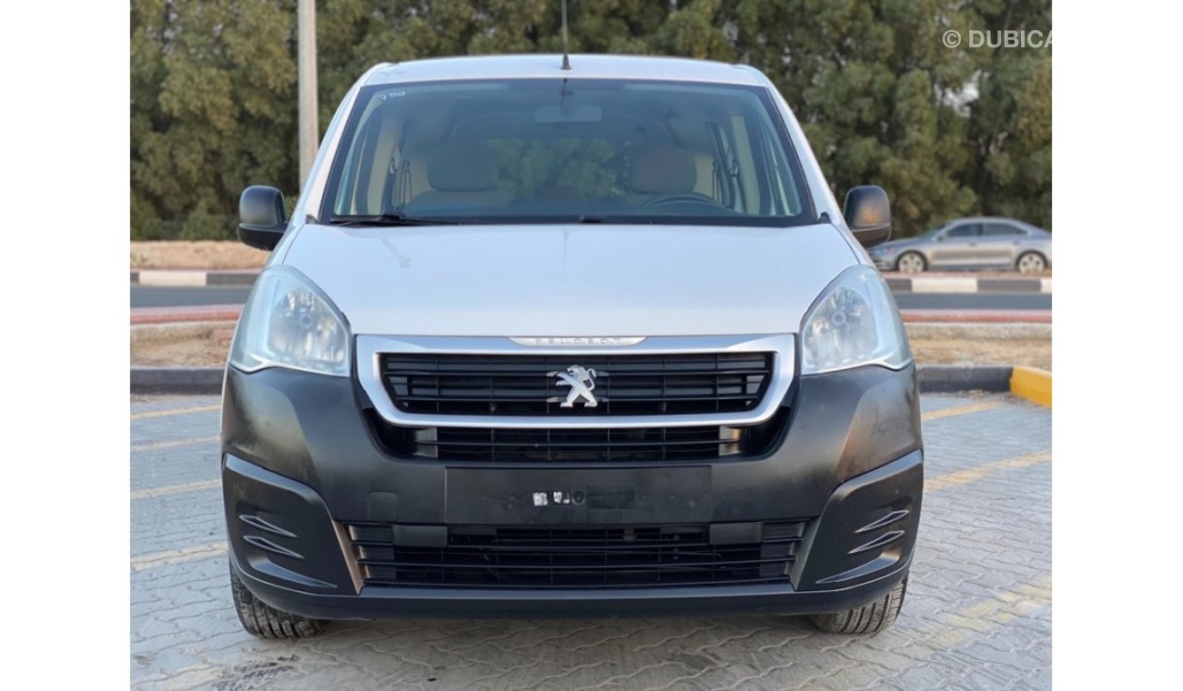 Peugeot Partner Tepee 2016 Seats Ref#790