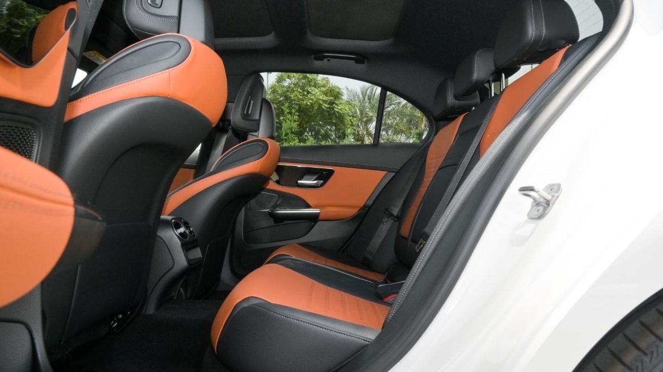 Mercedes-Benz C 200 Mercedes-Benz C200 Night Package - 1.5L Turbocharged - HUD - 2024 Brand New