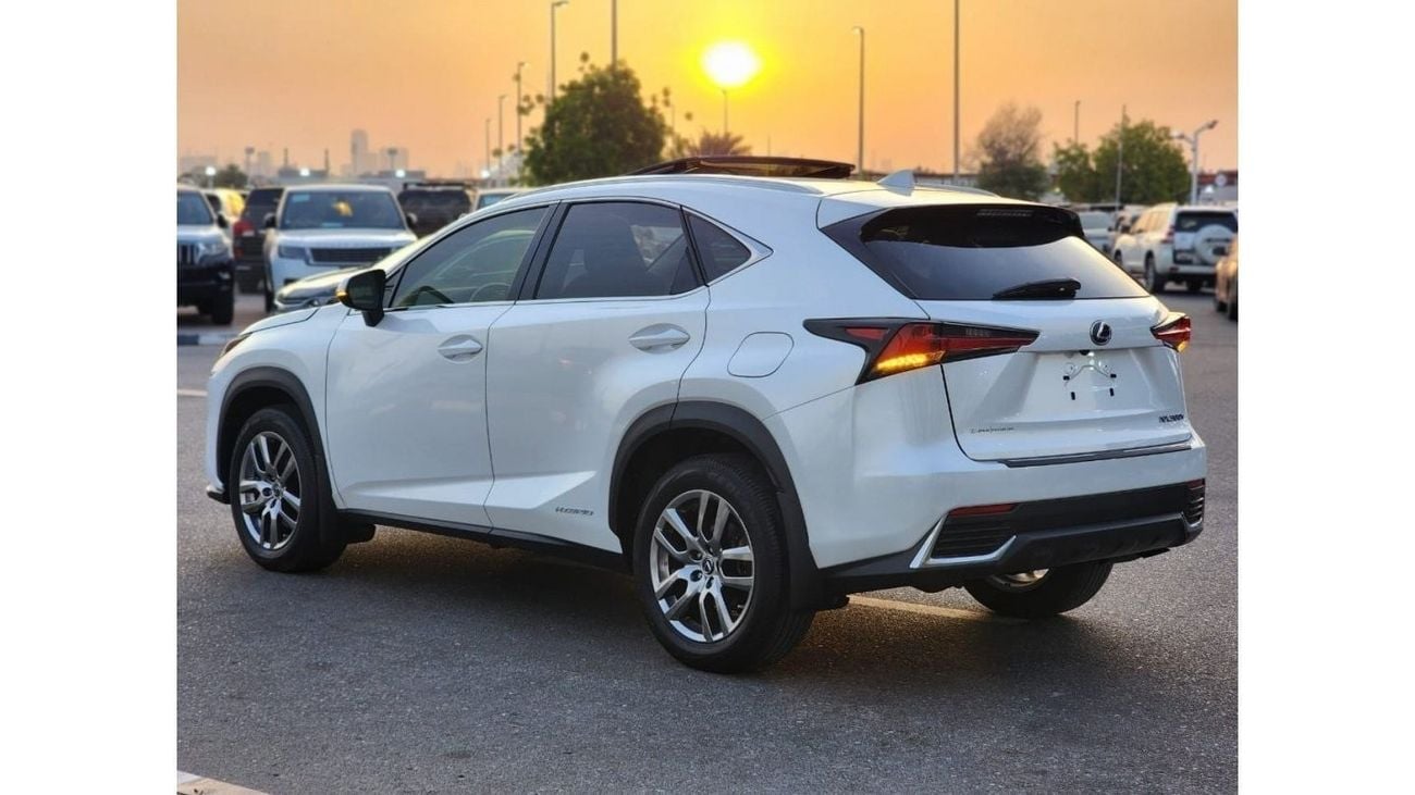Lexus NX300 LEXUS NX 300h HYBRID PREMIER