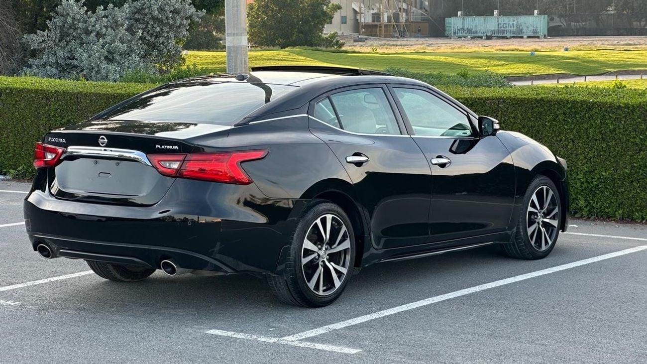 Nissan Maxima SR