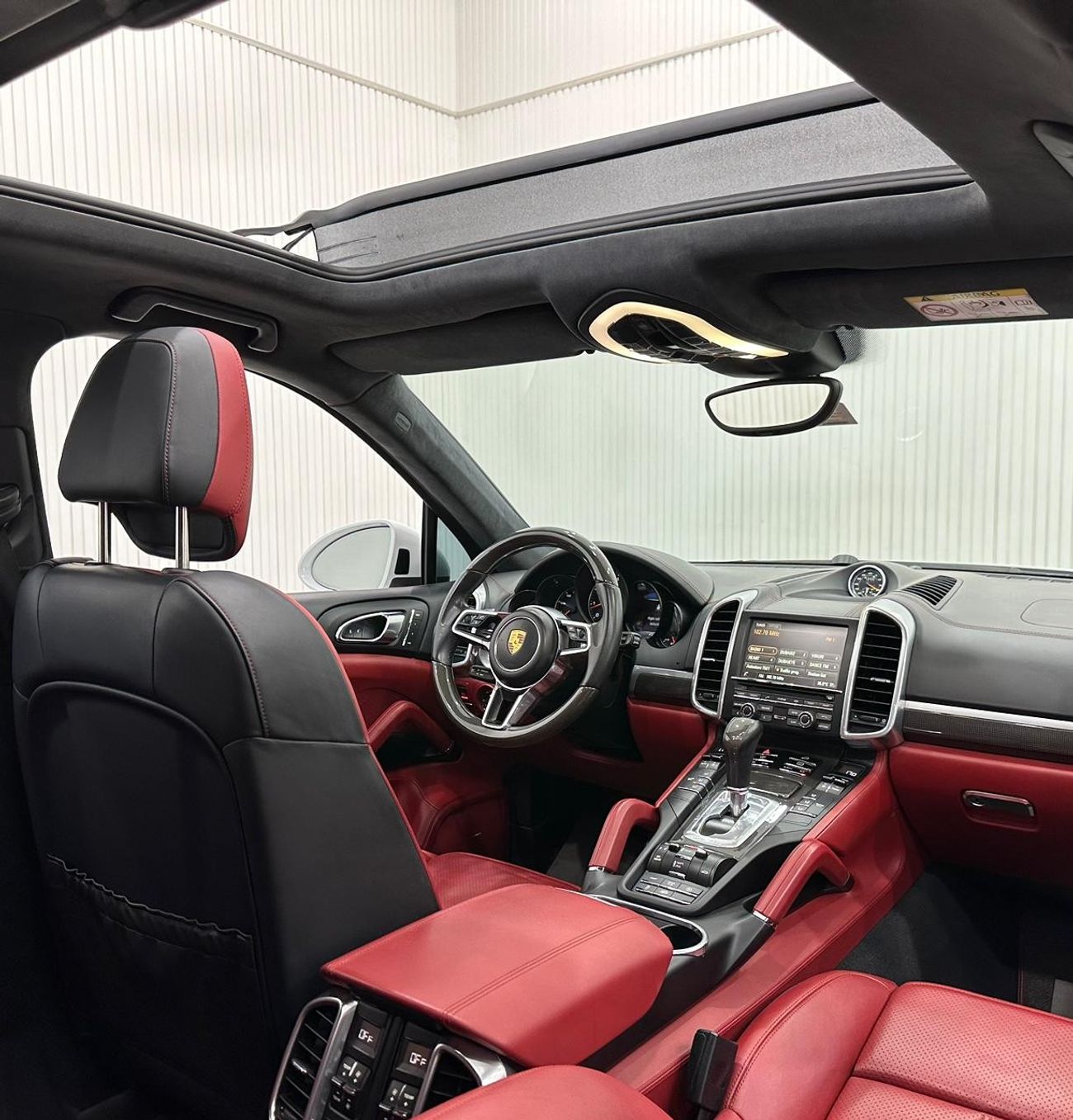 Porsche Cayenne 2016 Porsche Cayenne GTS, Full Service History, Carbon Fiber Package, Excellent Condition, GCC