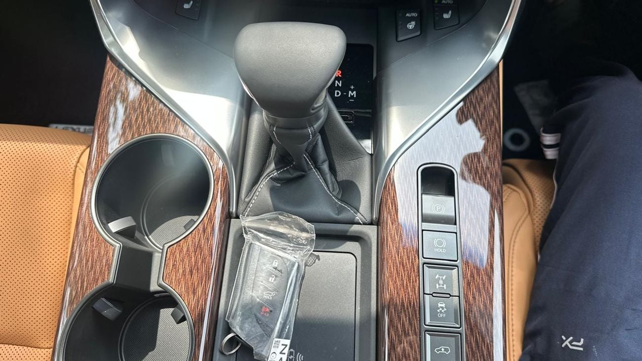 Lexus LX 600 Sports luxury model Right-Hand Drive petrol Auto Right-Hand drive