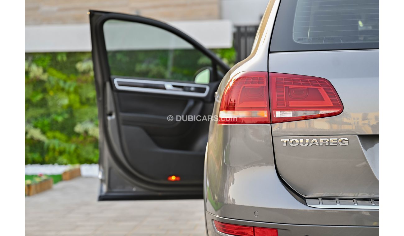 Volkswagen Touareg SEL | 2,299 P.M | 0% Downpayment | Perfect Condition