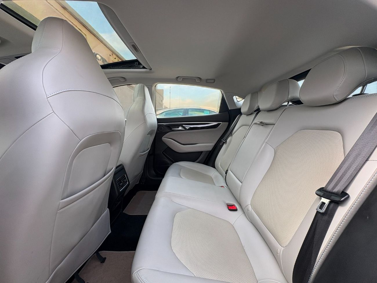 جاك J7 J7 1.5L A/T | 2022 | GCC SPECS | AED 560 per month