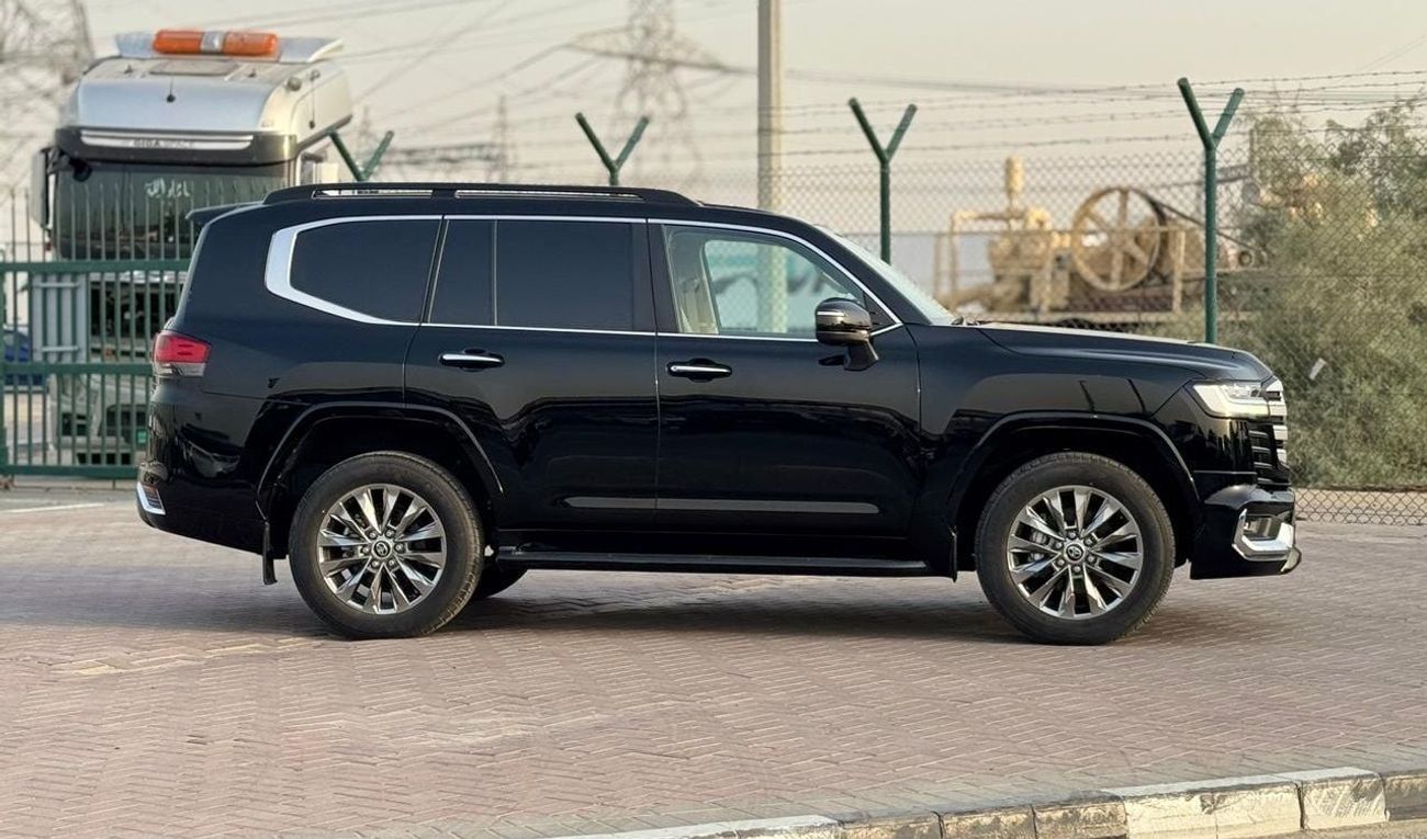 Toyota Land Cruiser BRAND NEW TOYOTA LANDCRUISER ZX 2023 4WD AT PETROL = RIGHT HAND DRIVE
