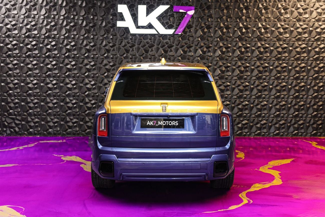 Rolls Royce Cullinan BLACK BADGE