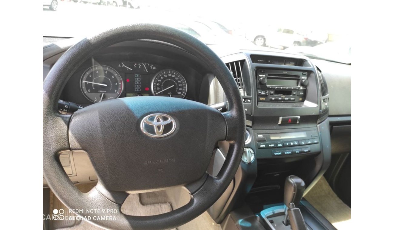 Toyota Land Cruiser Sharja