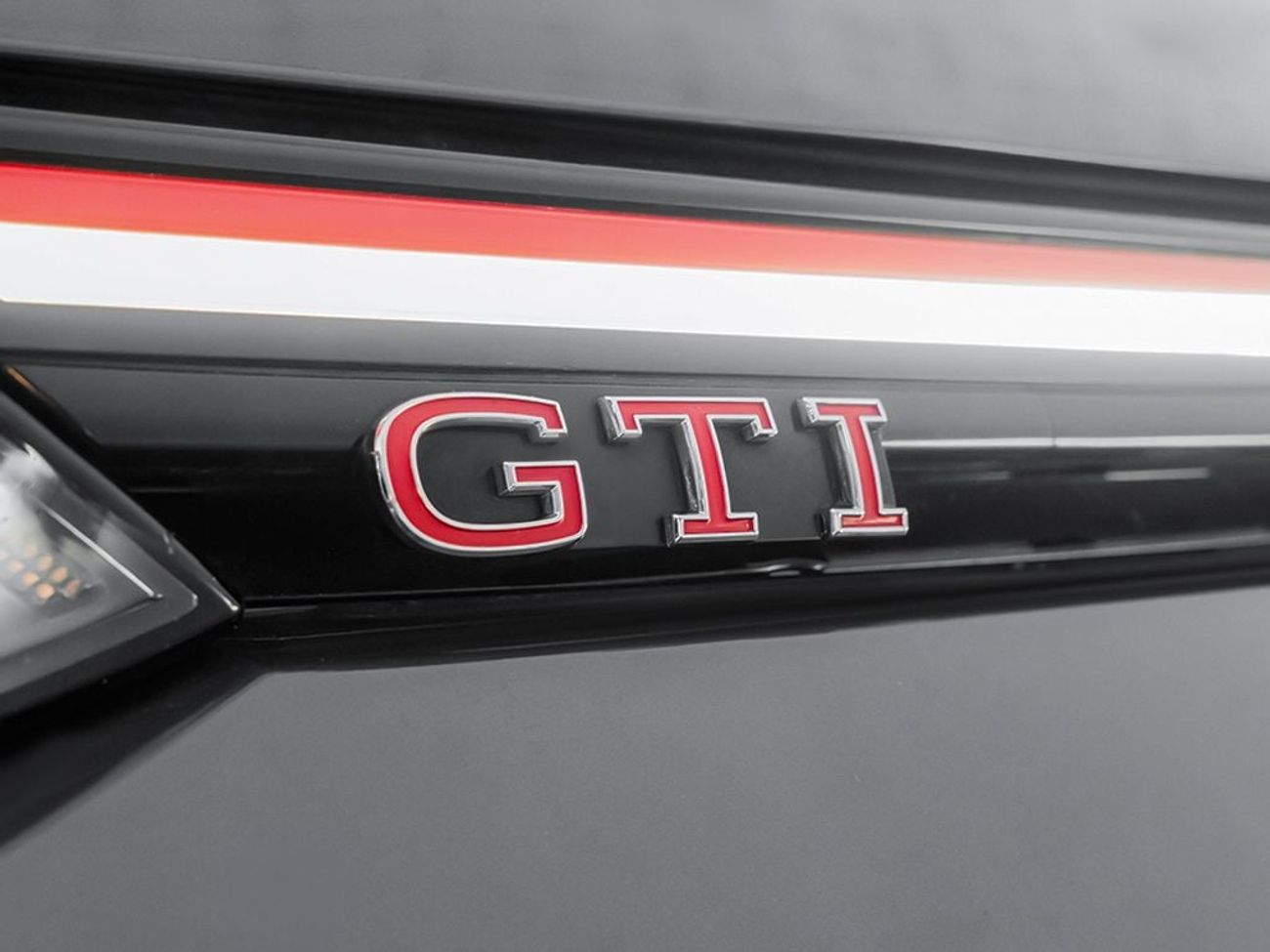 Volkswagen Golf GTI Fabric ++ 2.0L