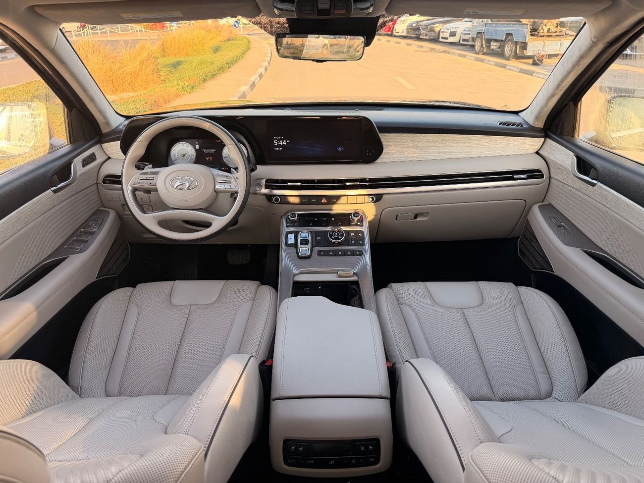 هيونداي باليساد Calligraphy full panoramic, 360 camera Full option 2023