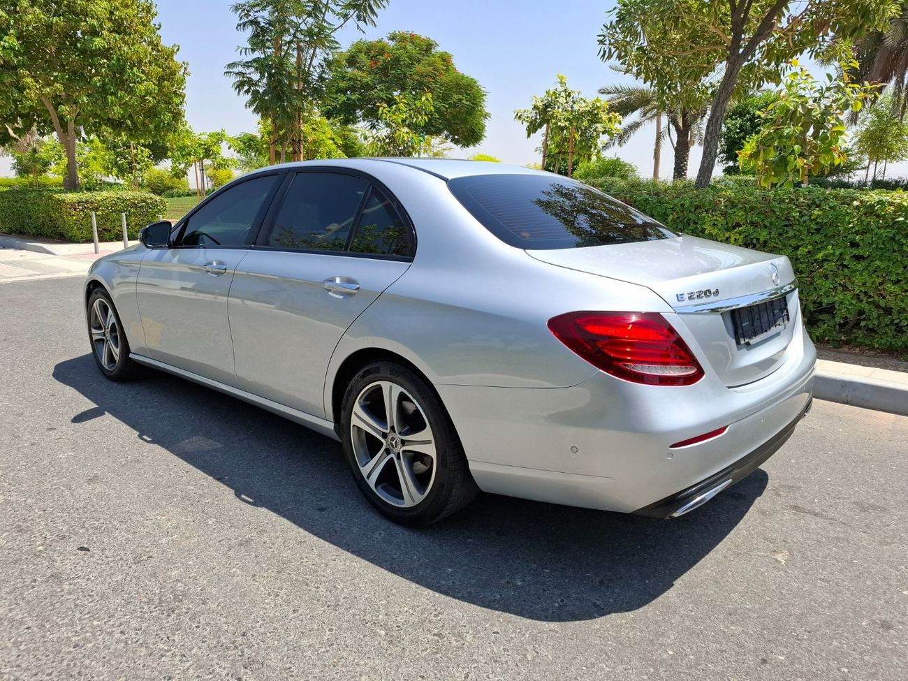 مرسيدس بنز E 220 مرسيدس E220d 2017 فل