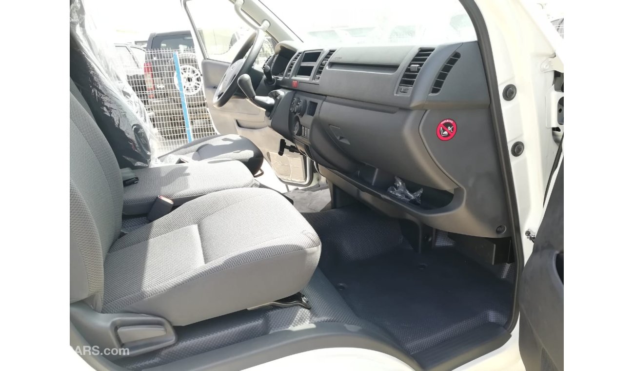 Toyota Hiace 2.5L Diesel 14 Seats with Rear A/C, Dual Airbags + ABS