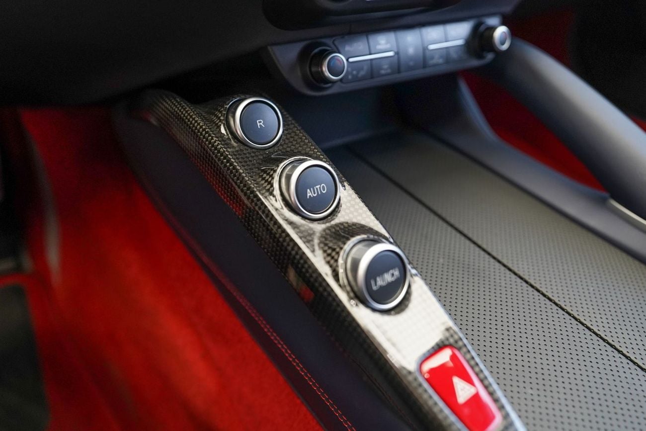 فيراري جي تي سي 4  لوسو T V8