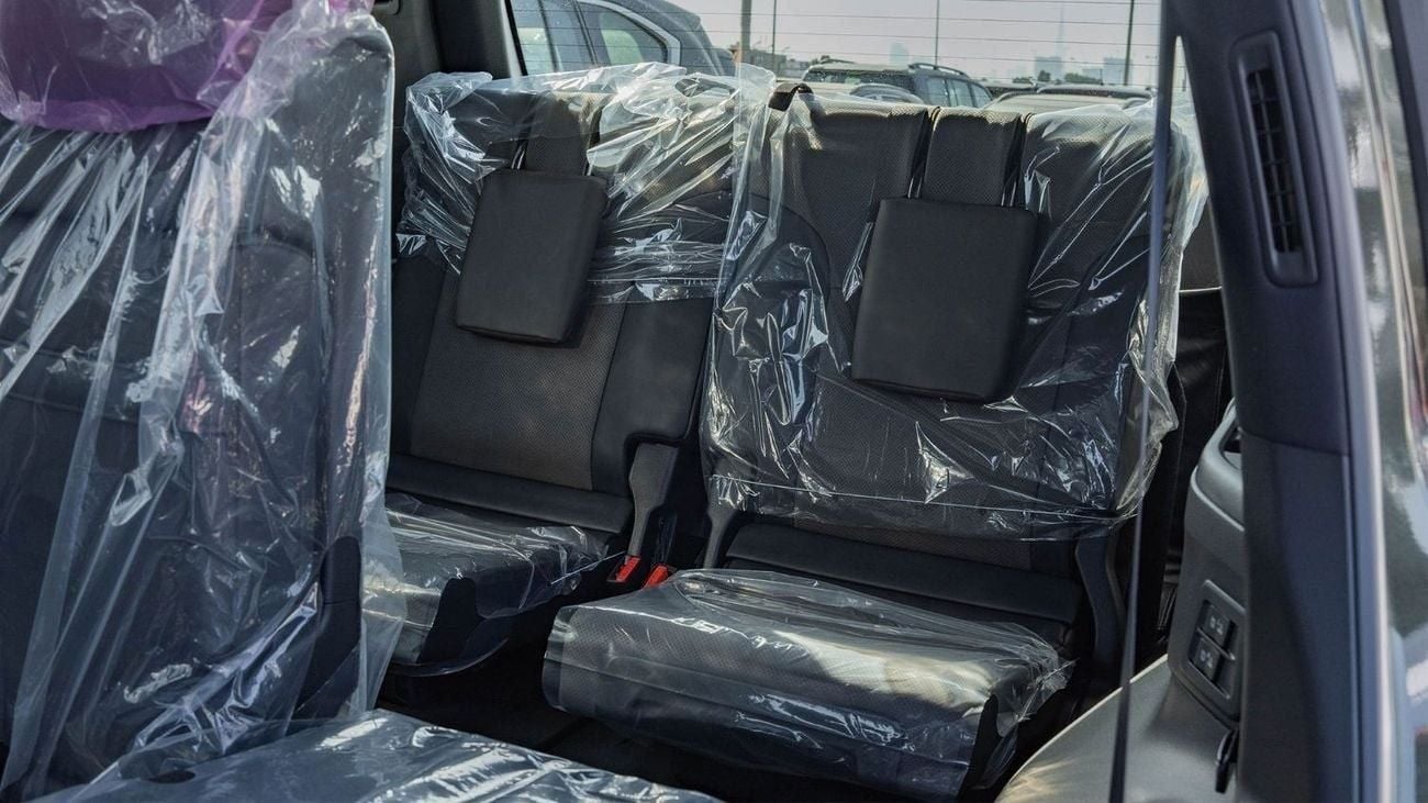 Lexus LX 600 2025 Lexus LX600 Over-Trail 3.5L AT Petrol (Green)