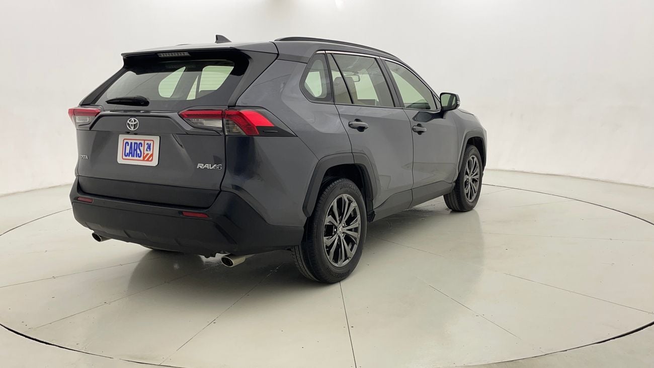 تويوتا راف ٤ 2022 VX | AED 1426/Month | 0 DP | 30 Day Return | Warranty | Service History