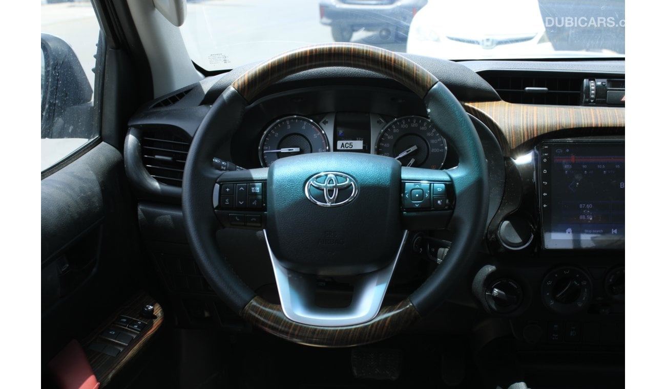 Toyota Hilux Revo, 2.4L/ DSL / A/T / DVD / LEATHER SEATS / 4WD ( CODE # 7252)