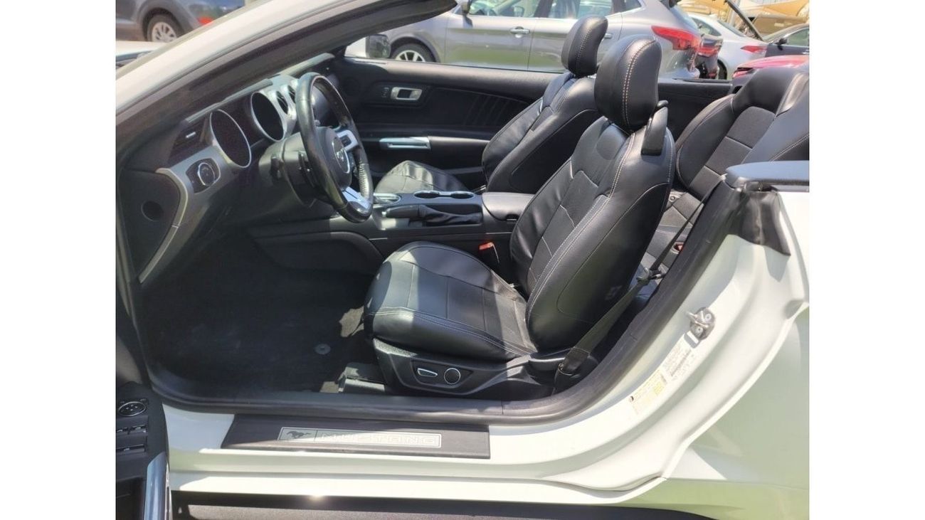 Ford Mustang Convertible