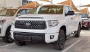 Toyota Tundra SX 5.7L PETROL