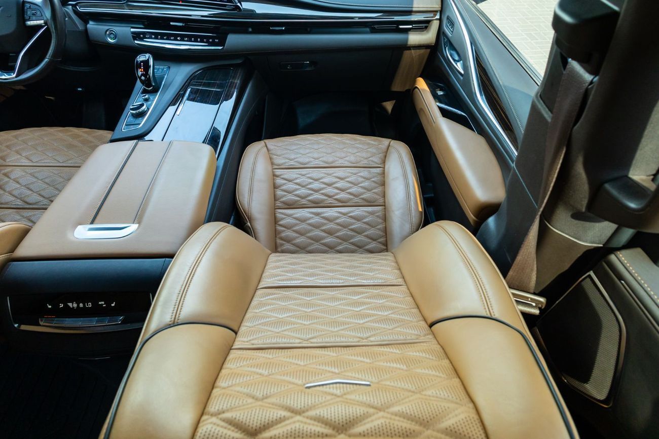 كاديلاك إسكالاد Premium Luxury 6.2L 4WD