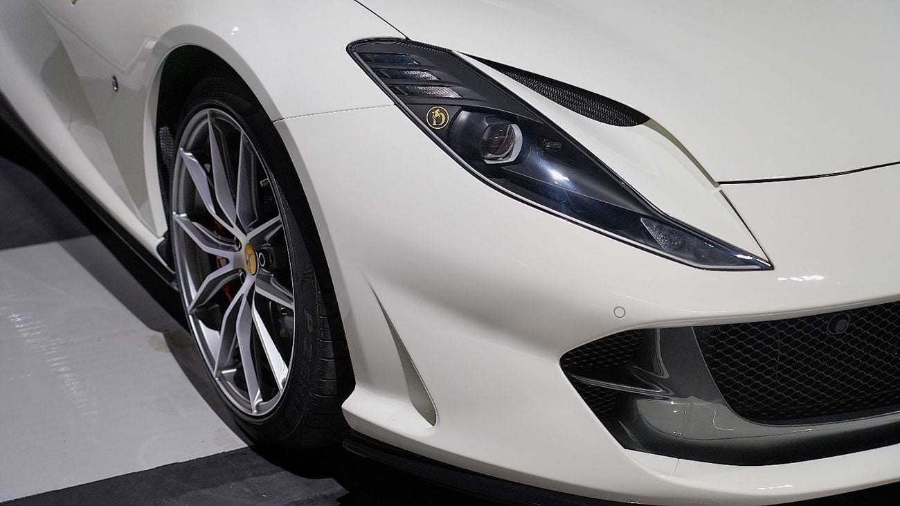 Ferrari 812 GTS | LIMITED OFFER | FULL INTERIOR CARBON FIBER | NEW | V12 6.5L ENGINE | 789 HP