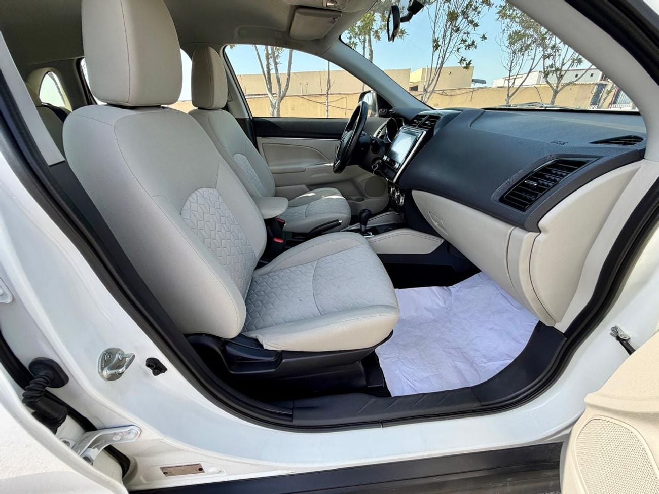 Mitsubishi ASX GLX MIDLINE 680- Monthly | GCC | Cruise, Camera, GPS l Accident Free