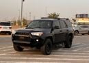 تويوتا فور رنر  2023 Toyota 4Runner Full Option 4.0L V6 - Rear Camera - AWD 4x4 - Sunroof - Leather Se