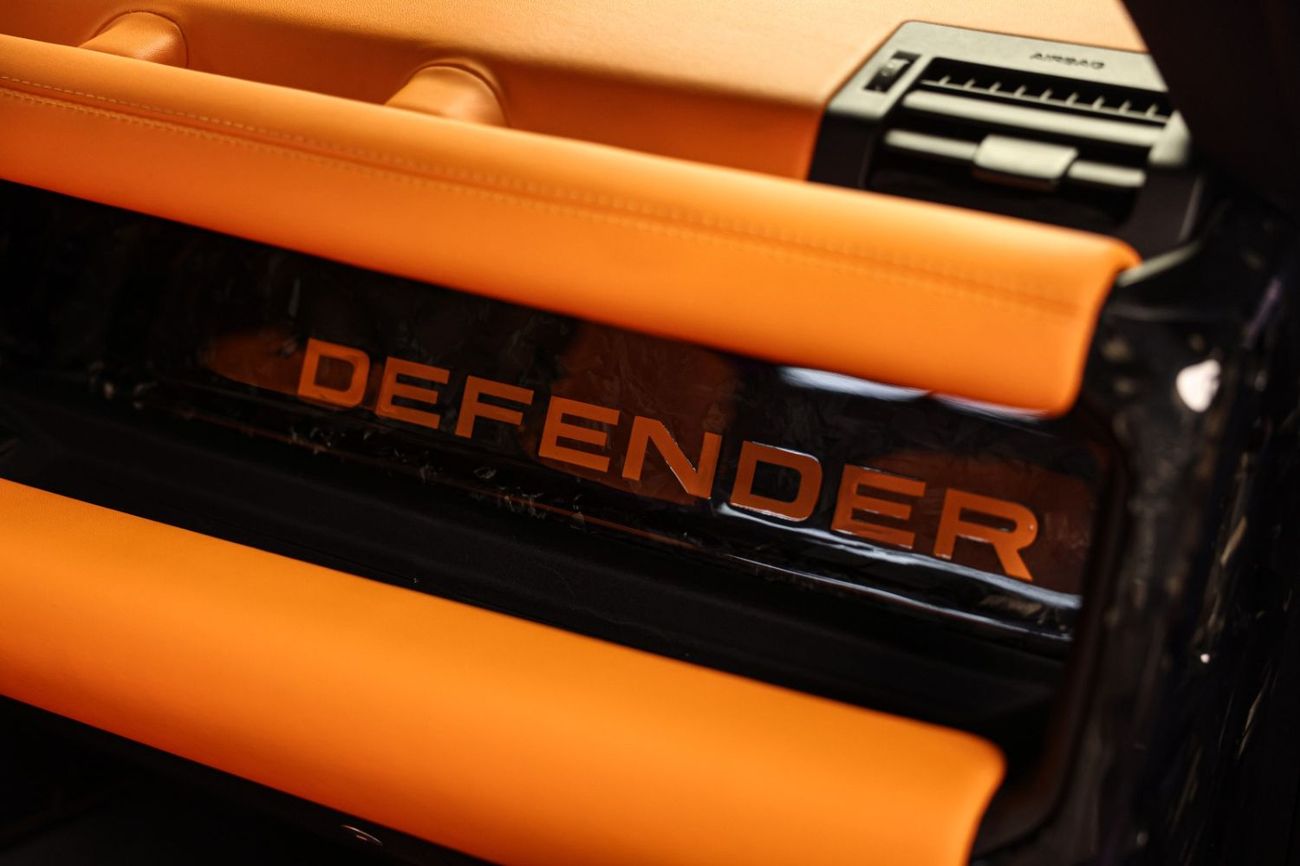 لاند روفر ديفندر  Land Rover Defender 90 2022 | Finance available