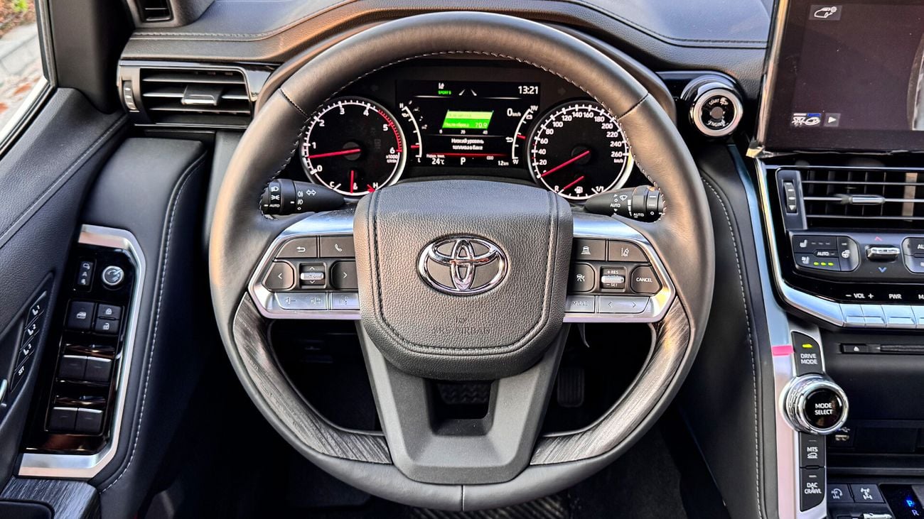 Toyota Land Cruiser 300 ZX 3.3L DIESEL A/T Floor 5-SEATS EURO SPECS 2023 0Km (EXPORT OFFER)