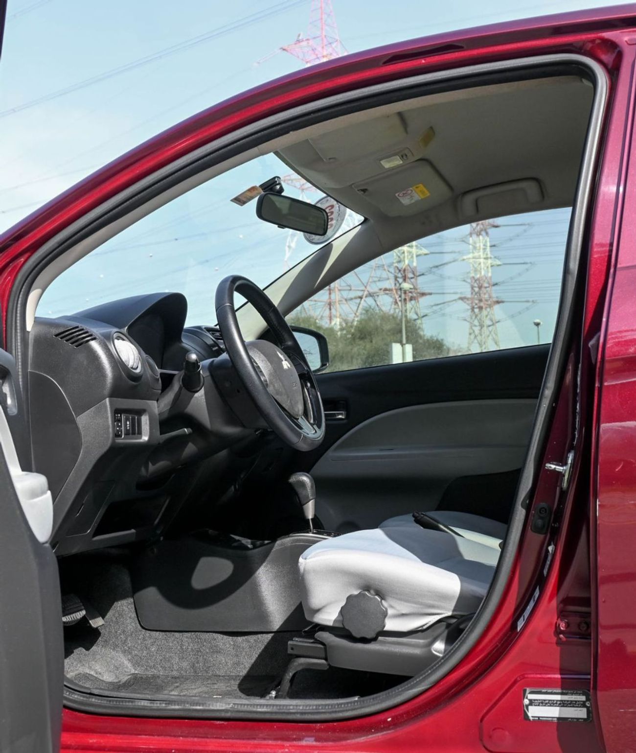 ميتسوبيشي اتراج ميتسوبيشى أتراج -2022 - خليجى- بدون حوادث - بمحرك 1.2L- ممشى قليل - بحاله ممتازه