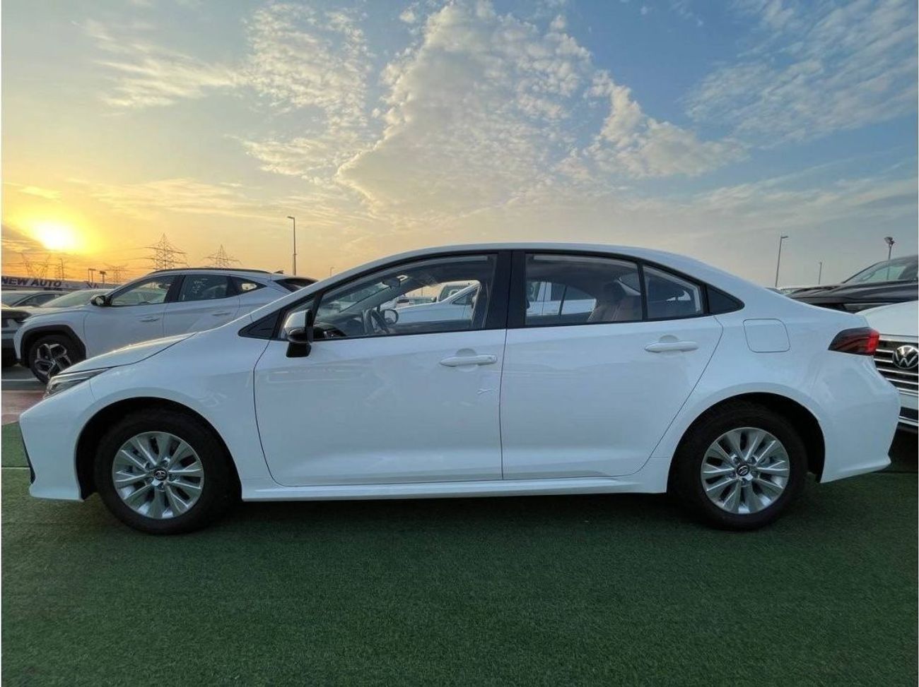 Toyota Corolla Toyota corolla 1.5L full option , sunroof , push start , back camera , sport mode