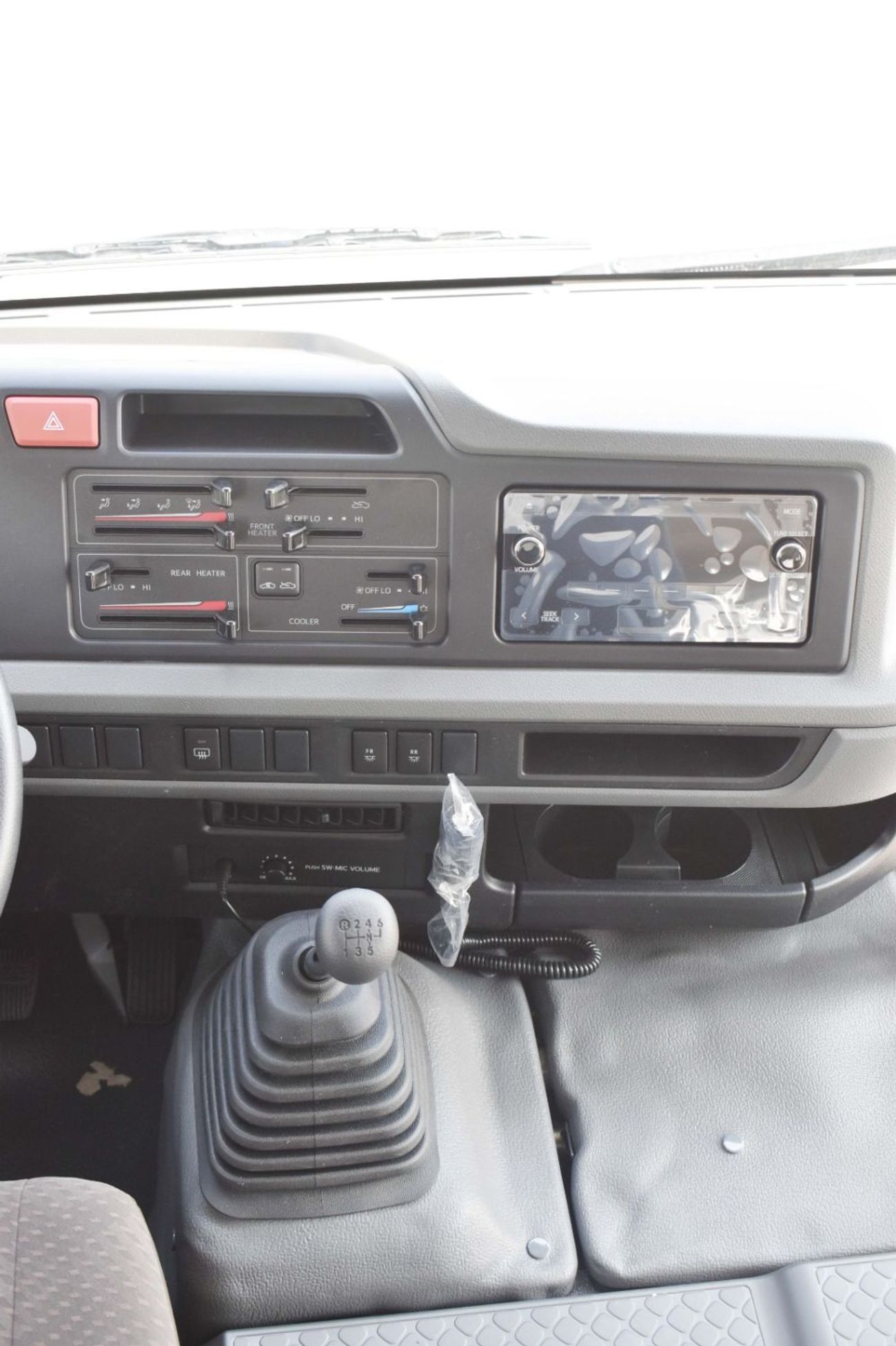 Toyota Coaster 2.7L (23-Seater) Toyota Coaster 2.7L Petrol, Manual  (23-Seater)- 2025