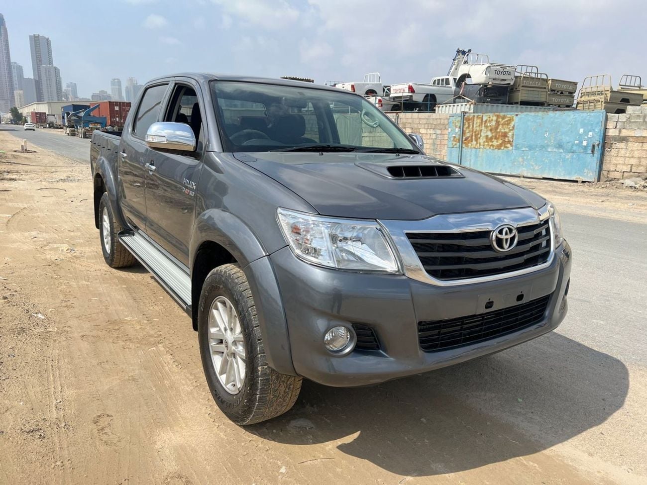 Toyota Hilux