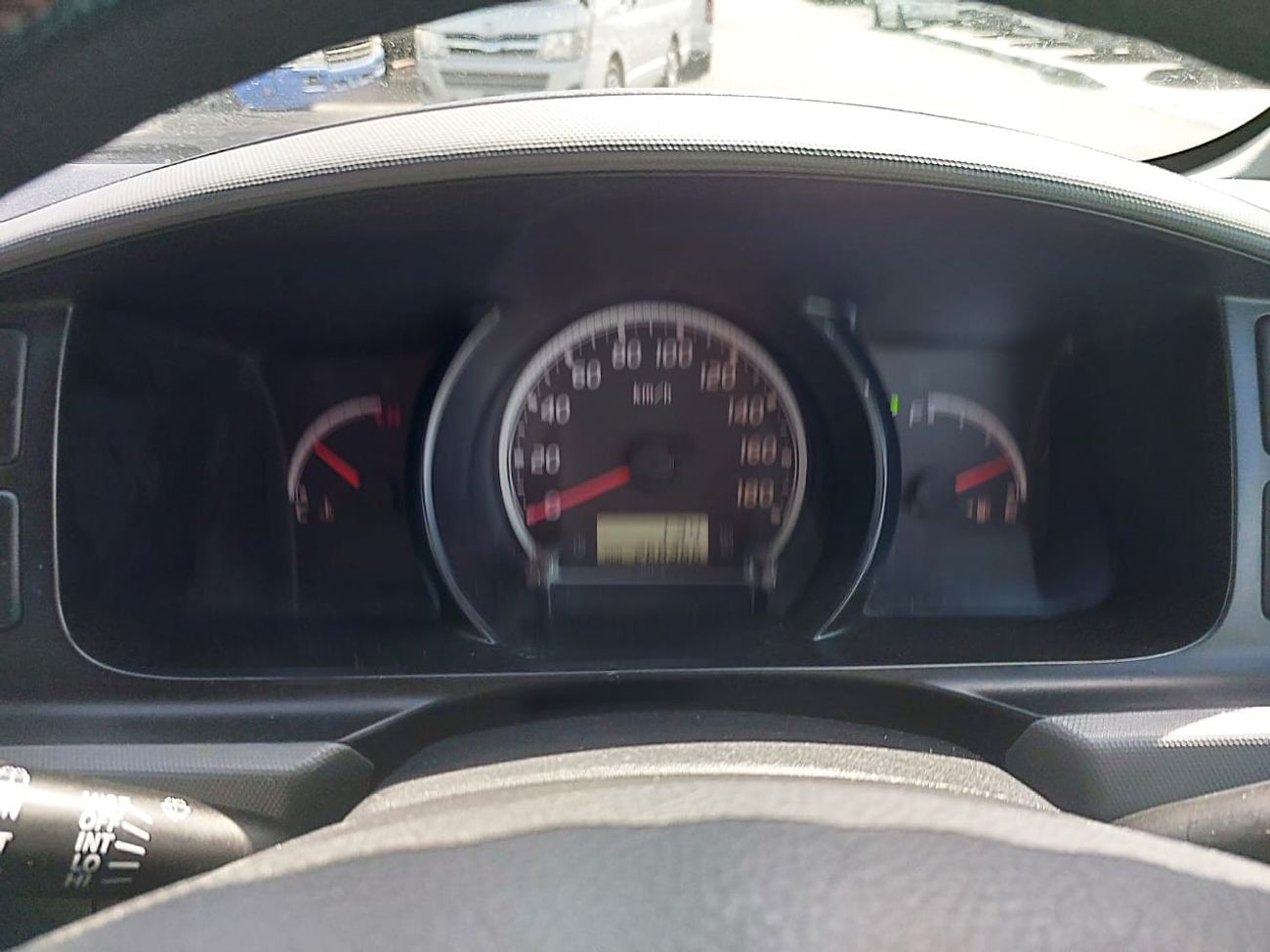 Toyota Hiace TOYOTA HIACE VAN RHD 2010 MODEL 3.0 L DIESEL AUTOMATIC(PM06521)