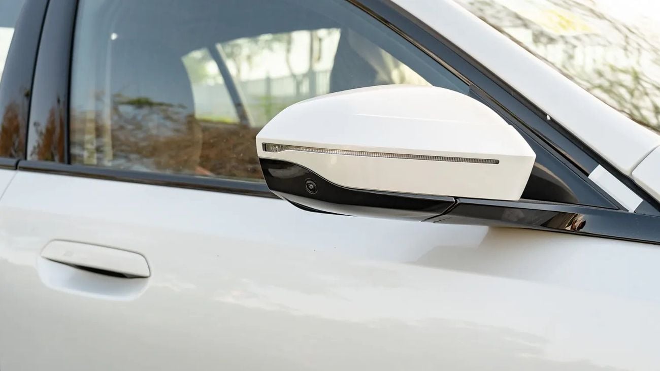 بي أم دبليو 530Li 2026 | BMW 5 SERIES 530LI PREMIUM EDITION M SPORT PACKAGE [ EXPORT ONLY ]