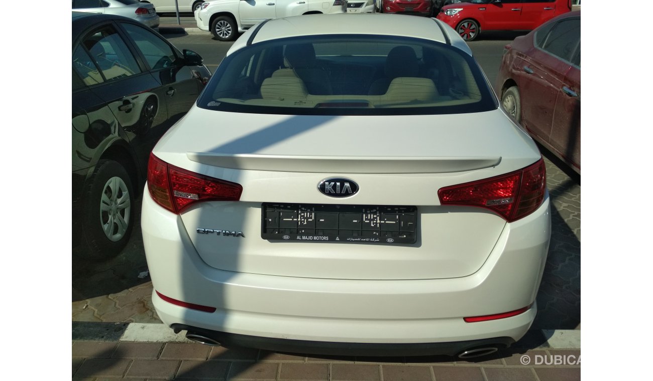 Kia Optima WHITE 2014 GCC NO PAIN NO ACCIDENT PERFECT