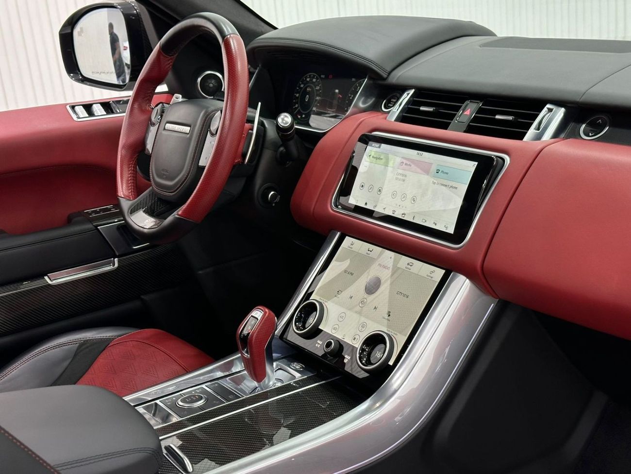 Land Rover Range Rover Sport 2019 Range Rover Sport SVR, Sep 2024 Range Rover Warranty, Just Been Serviced, Low Kms, GCC